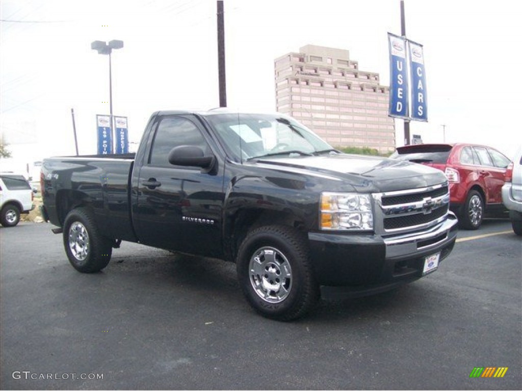 2010 Silverado 1500 LS Regular Cab 4x4 - Black / Light Titanium/Ebony photo #1