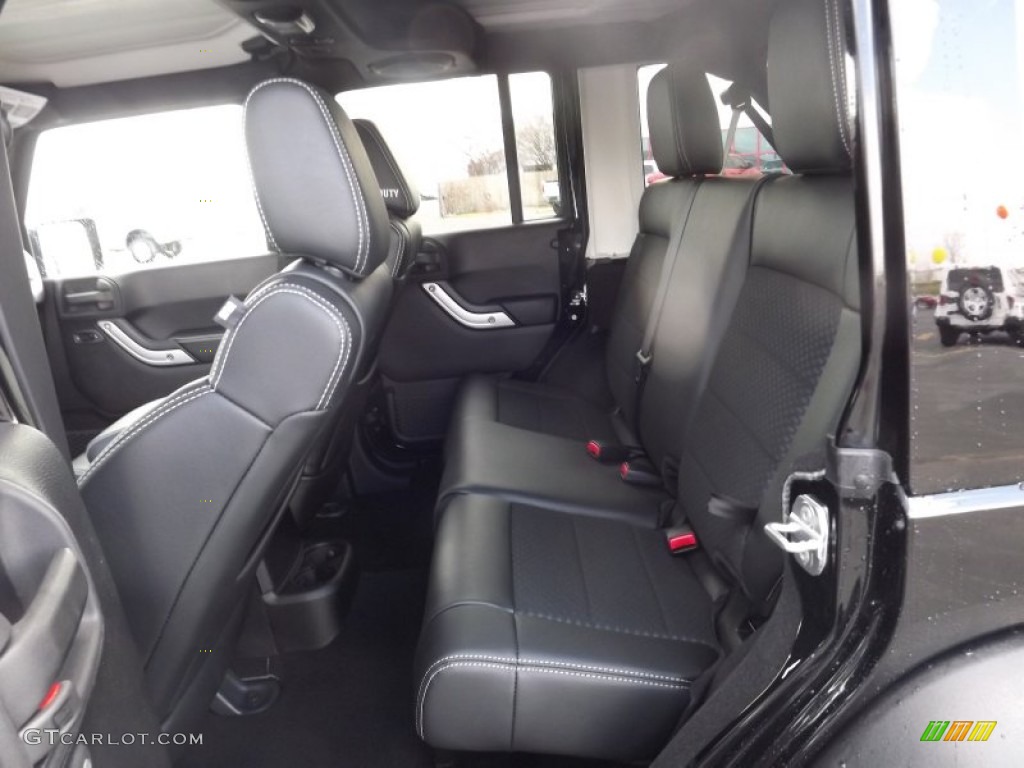 Call of Duty: Black Sedosa/Silver French-Accent Interior 2012 Jeep Wrangler Unlimited Call of Duty: MW3 Edition 4x4 Photo #62399865