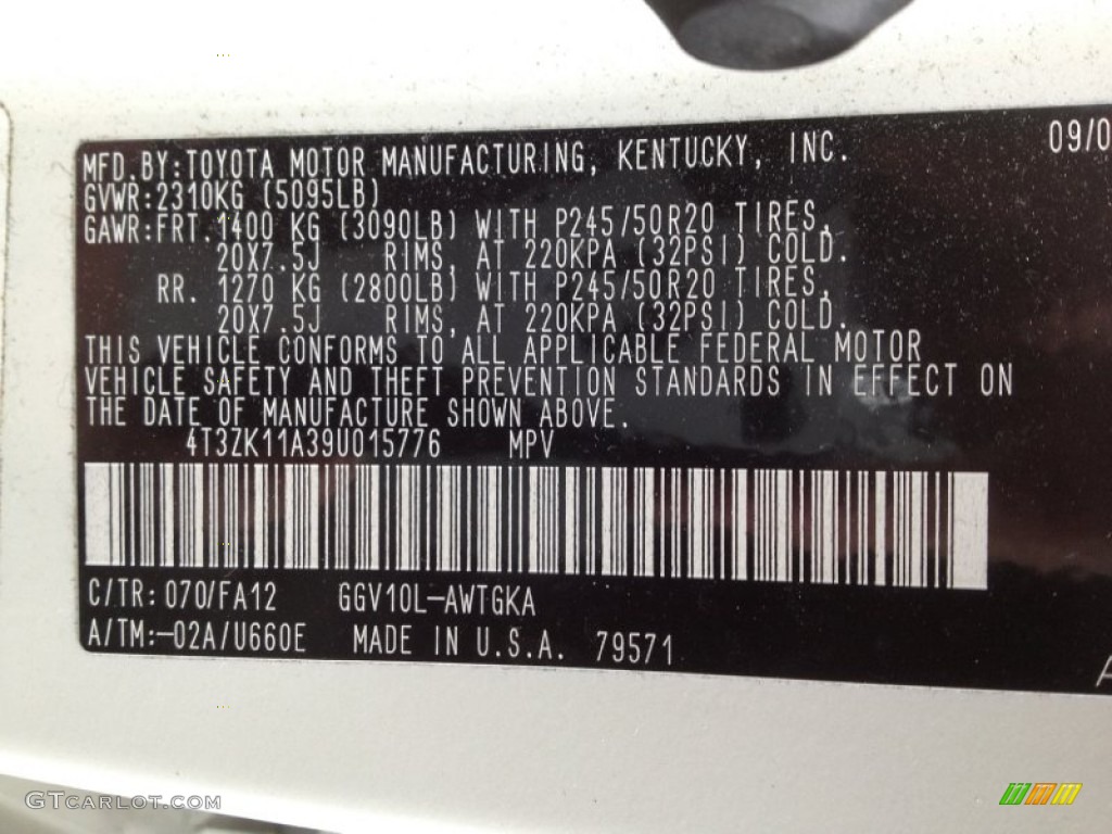 2009 Venza Color Code 070 for Blizzard Pearl Photo #62401032