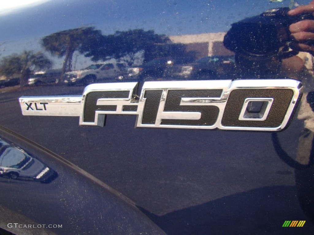 2011 Ford F150 XLT SuperCrew Marks and Logos Photos