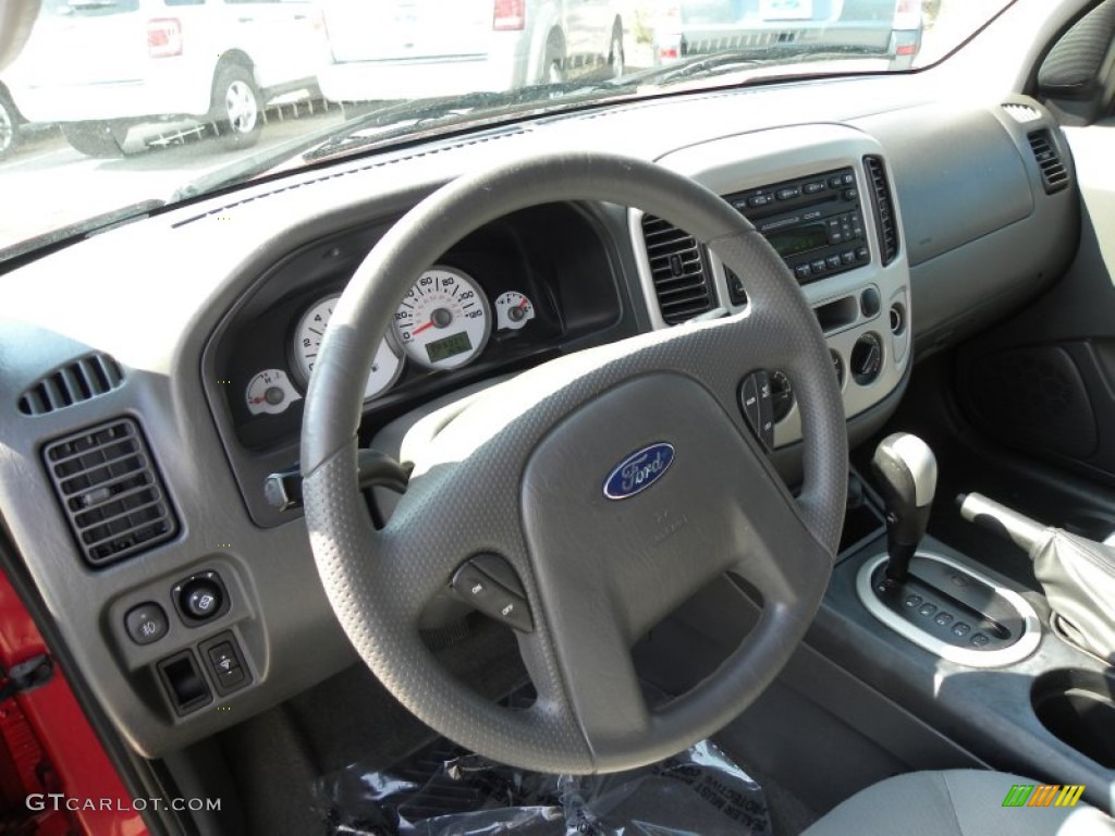 2006 Escape XLT V6 - Redfire Metallic / Medium/Dark Flint photo #3