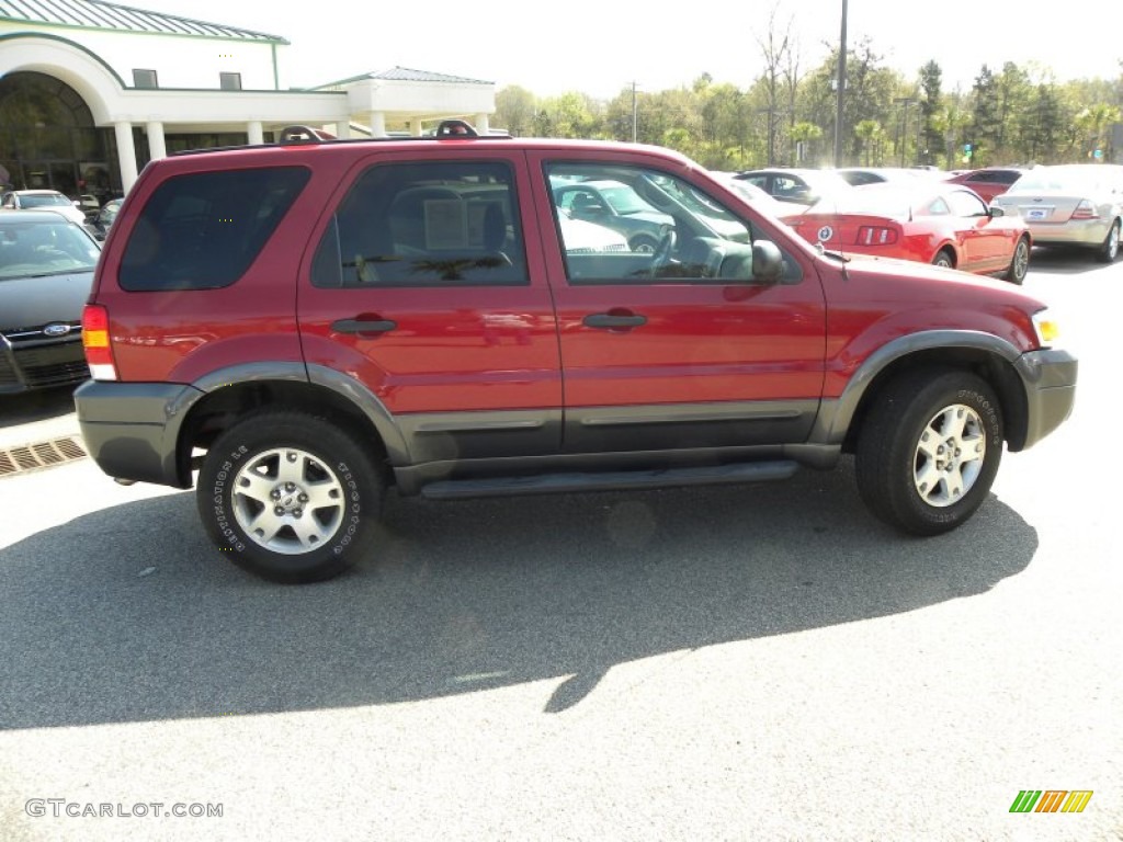 2006 Escape XLT V6 - Redfire Metallic / Medium/Dark Flint photo #13