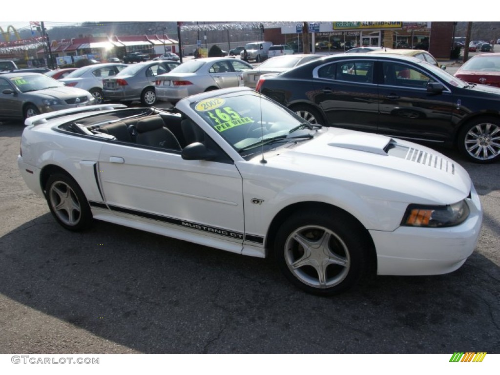 2002 Mustang GT Convertible - Oxford White / Dark Charcoal photo #3