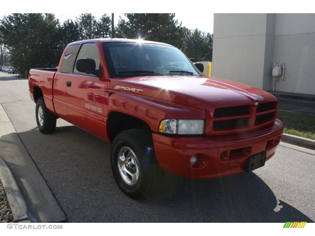1999 Ram 1500 Sport Extended Cab 4x4 - Flame Red / Mist Gray photo #1