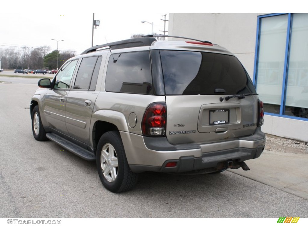 2002 TrailBlazer EXT LT 4x4 - Light Pewter Metallic / Dark Pewter photo #6