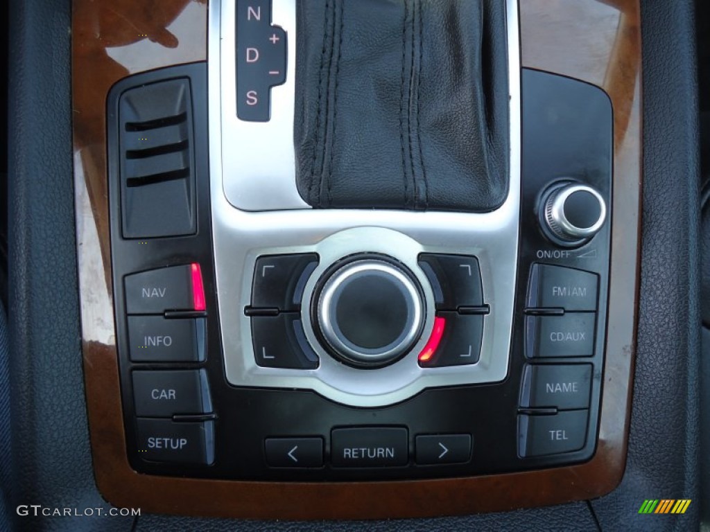 2009 Audi Q7 3.6 Premium quattro Controls Photo #62415039