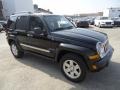 2005 Black Clearcoat Jeep Liberty Limited 4x4  photo #4