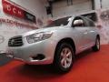 2010 Classic Silver Metallic Toyota Highlander V6 4WD  photo #1