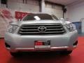 2010 Classic Silver Metallic Toyota Highlander V6 4WD  photo #2