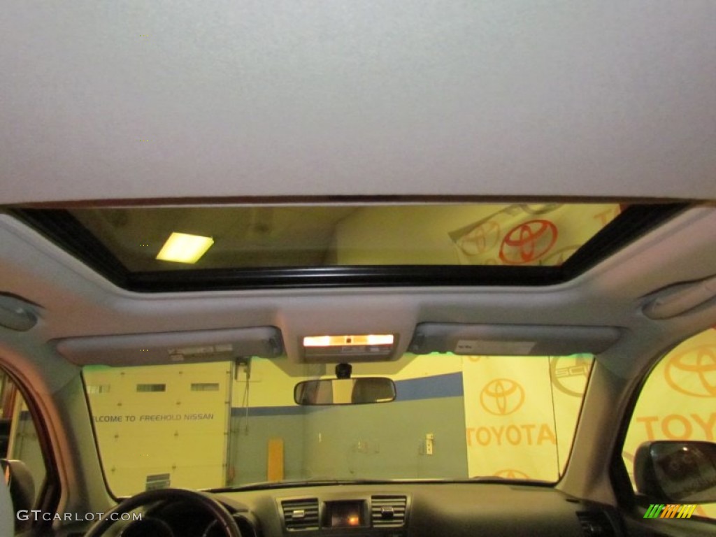 2010 Highlander V6 4WD - Classic Silver Metallic / Ash photo #11