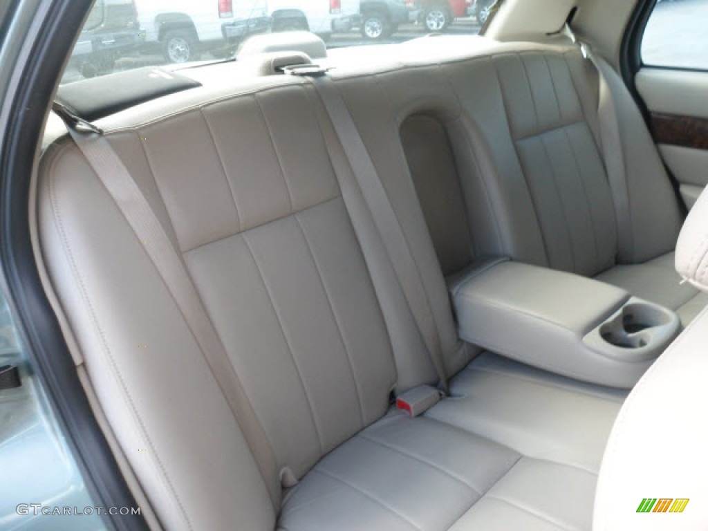 2006 Grand Marquis LS - Light Tundra Metallic / Medium Light Stone photo #13