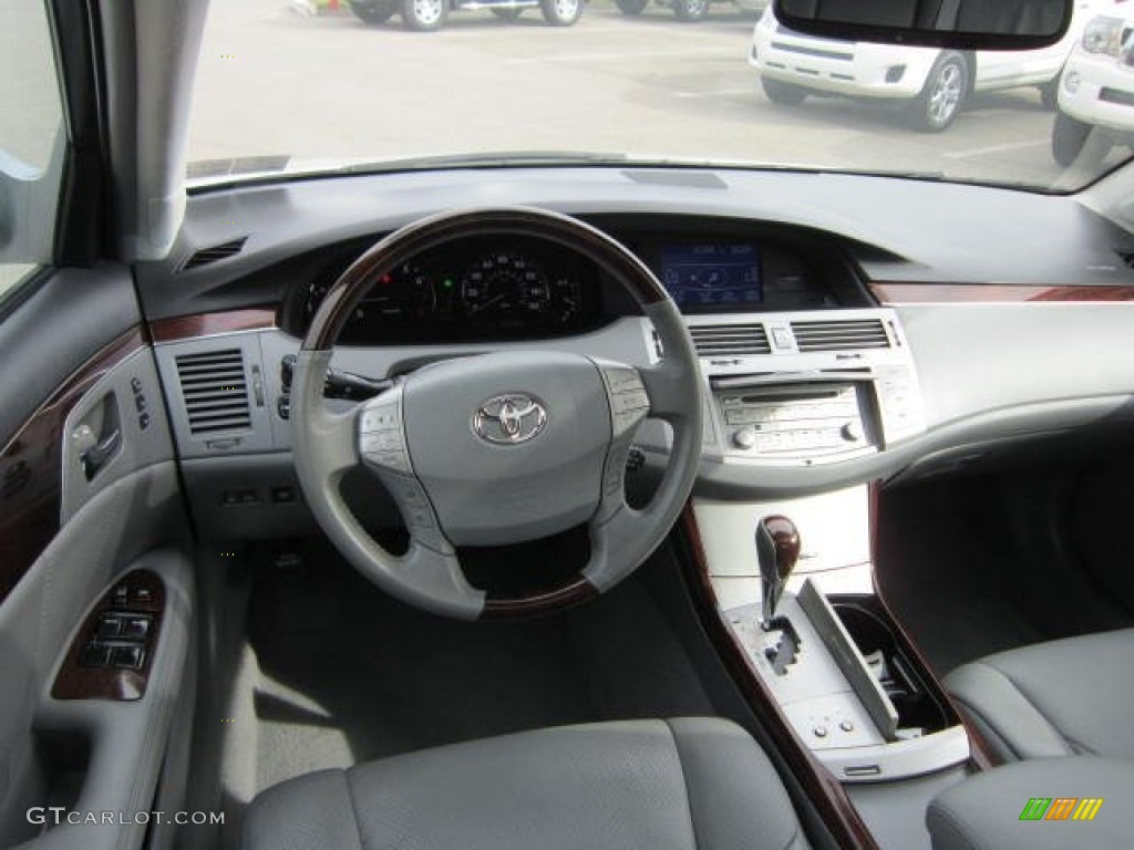 2008 Avalon Limited - Classic Silver Metallic / Graphite Gray photo #15