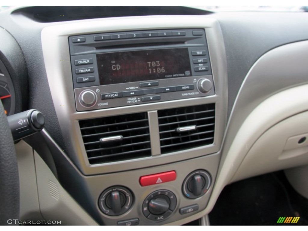 2010 Subaru Impreza 2.5i Wagon Controls Photo #62424453