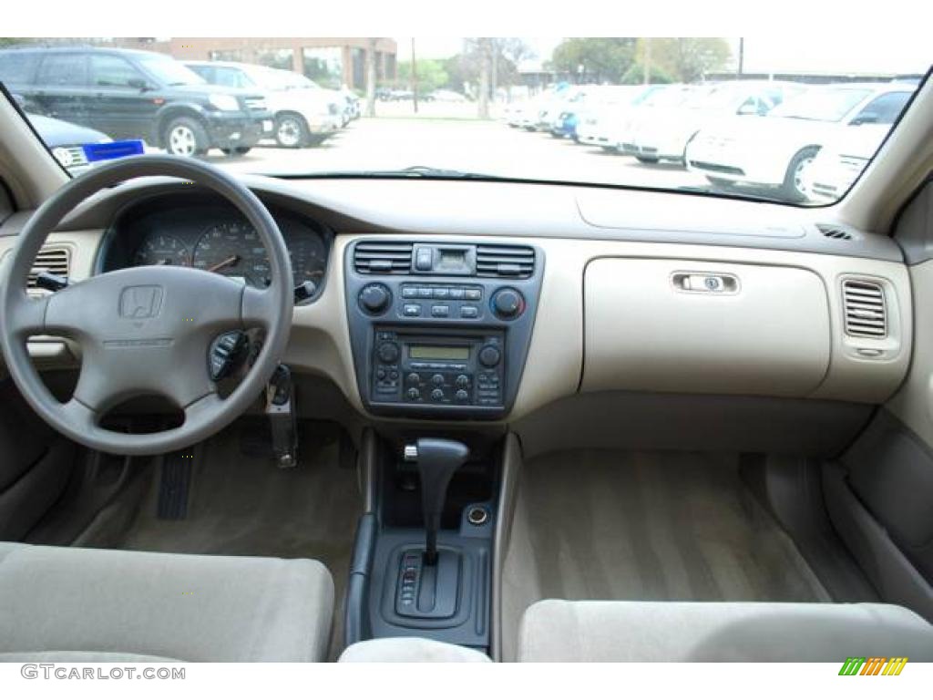1999 Accord EX Sedan - Dark Emerald Pearl / Ivory photo #23