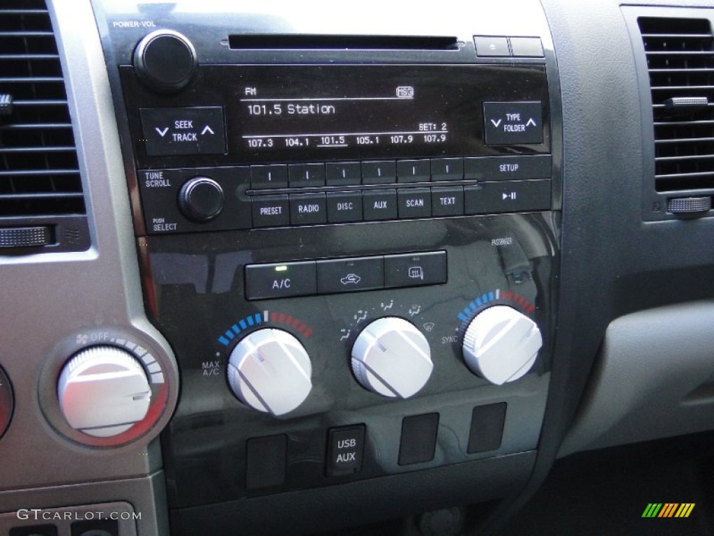 2011 Tundra SR5 Double Cab 4x4 - Magnetic Gray Metallic / Graphite Gray photo #21