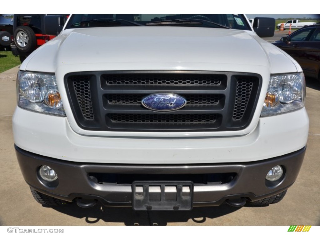 2006 F150 FX4 SuperCrew 4x4 - Oxford White / Black photo #14