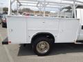 2004 Oxford White Ford F450 Super Duty XL Regular Cab Chassis Utility  photo #20