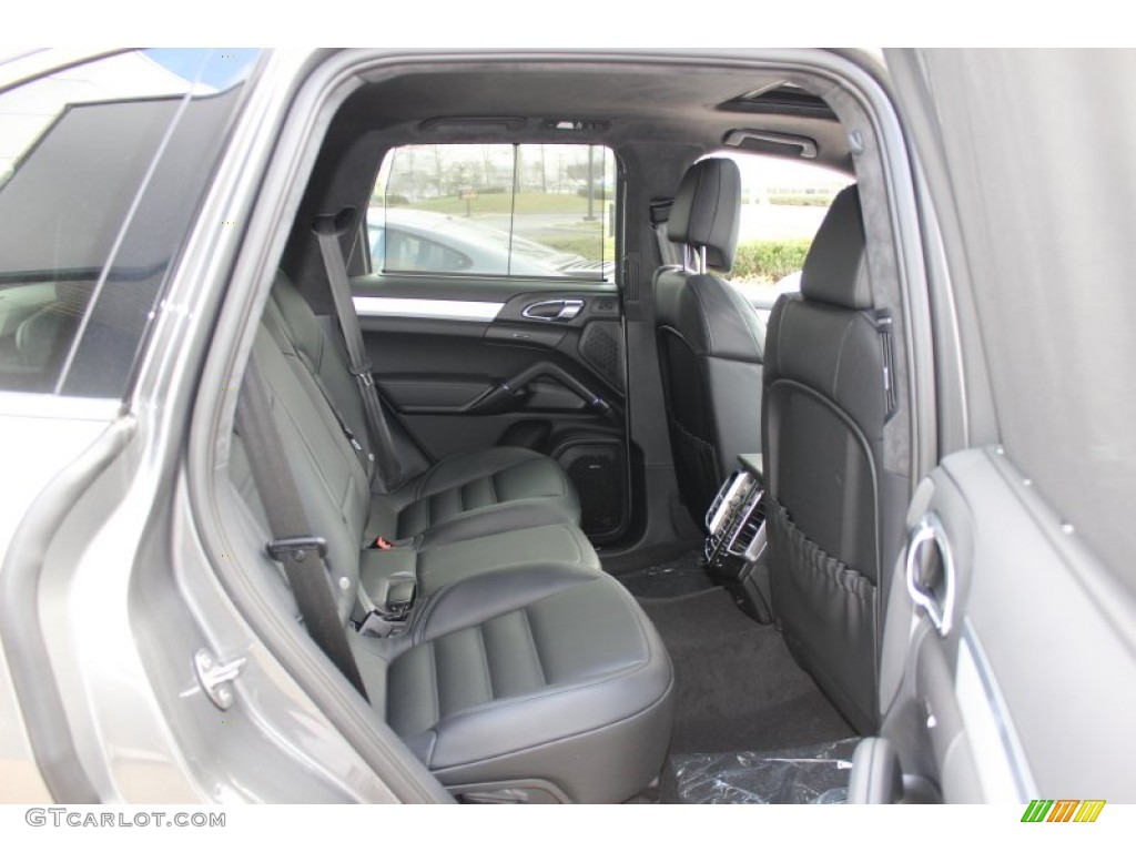 Black Interior 2012 Porsche Cayenne Turbo Photo #62431503
