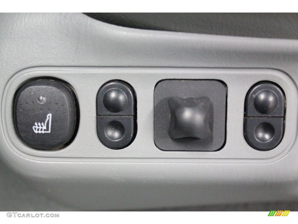 2002 Ford F350 Super Duty Lariat Crew Cab 4x4 Controls Photo #62431840