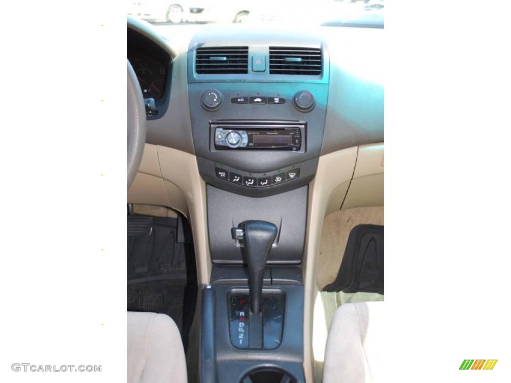 2003 Accord LX Sedan - Eternal Blue Pearl / Ivory photo #19