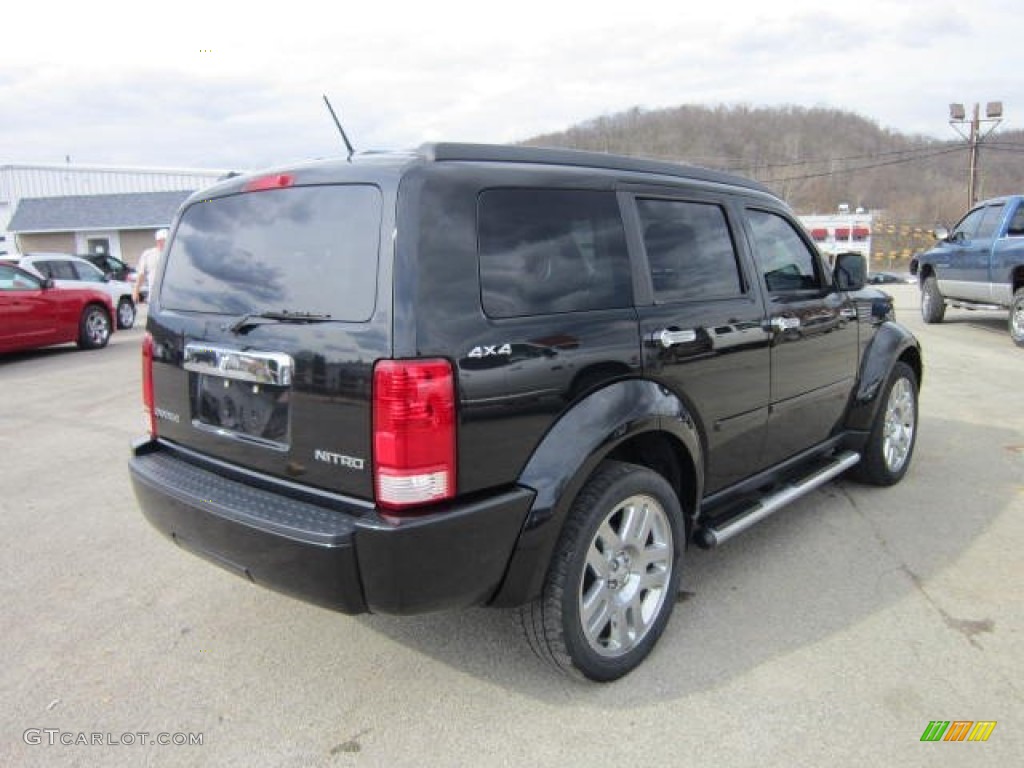 2010 Nitro SE 4x4 - Dark Charcoal Pearl / Dark Slate Gray/Light Slate Gray photo #5