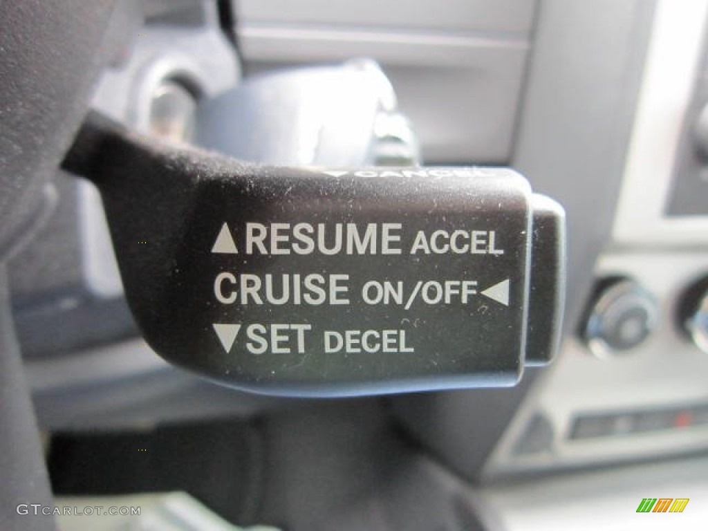 2010 Nitro SE 4x4 - Dark Charcoal Pearl / Dark Slate Gray/Light Slate Gray photo #23