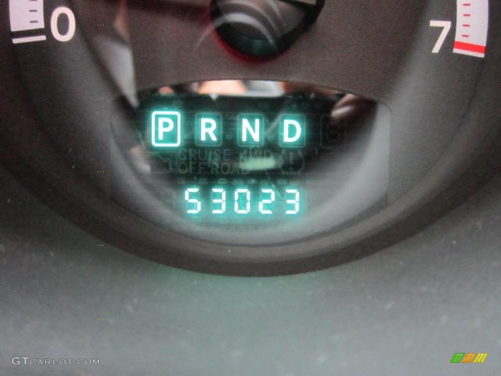 2010 Nitro SE 4x4 - Dark Charcoal Pearl / Dark Slate Gray/Light Slate Gray photo #25