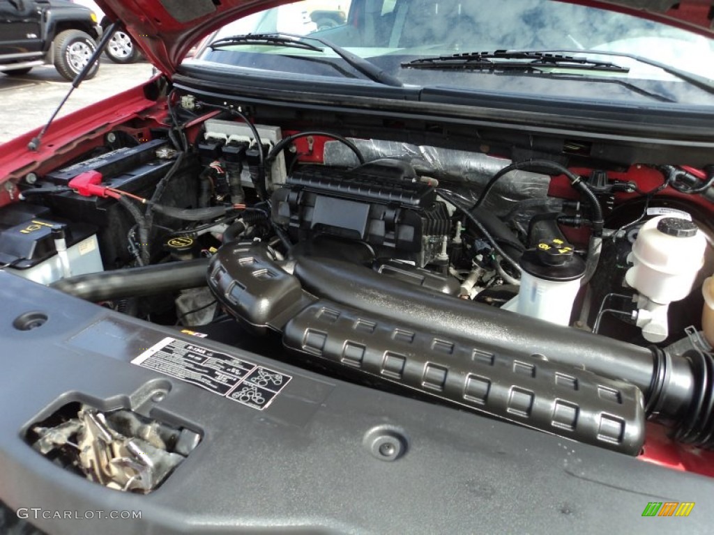 2006 F150 XLT SuperCab 4x4 - Bright Red / Medium/Dark Flint photo #28