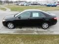Black - Camry LE Photo No. 6