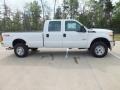Oxford White - F350 Super Duty XL Crew Cab 4x4 Photo No. 2