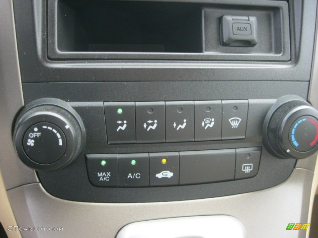 2008 Honda CR-V LX 4WD Controls Photo #62440738