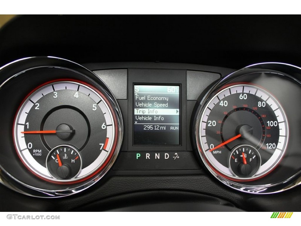 2011 Dodge Grand Caravan Crew Gauges Photos
