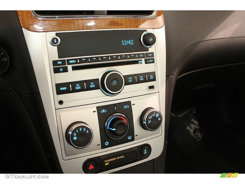 2012 Chevrolet Malibu LT Controls Photo #62442931