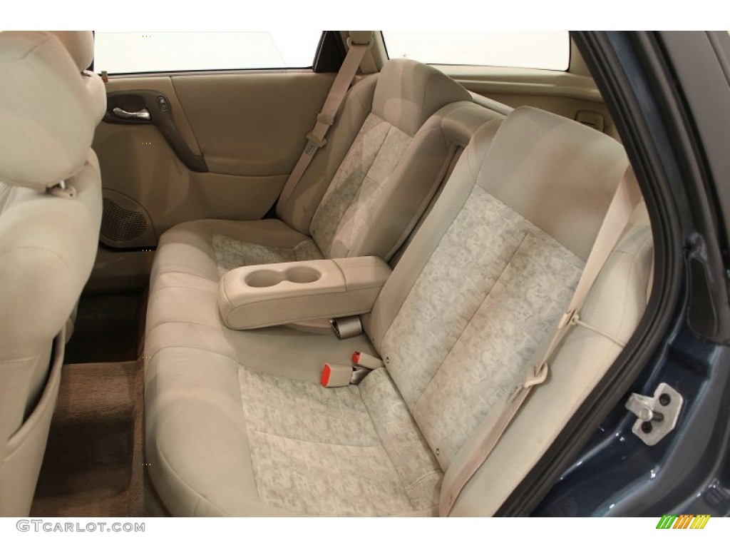 2003 L Series LW300 Wagon - Medium Blue / Light Tan photo #19
