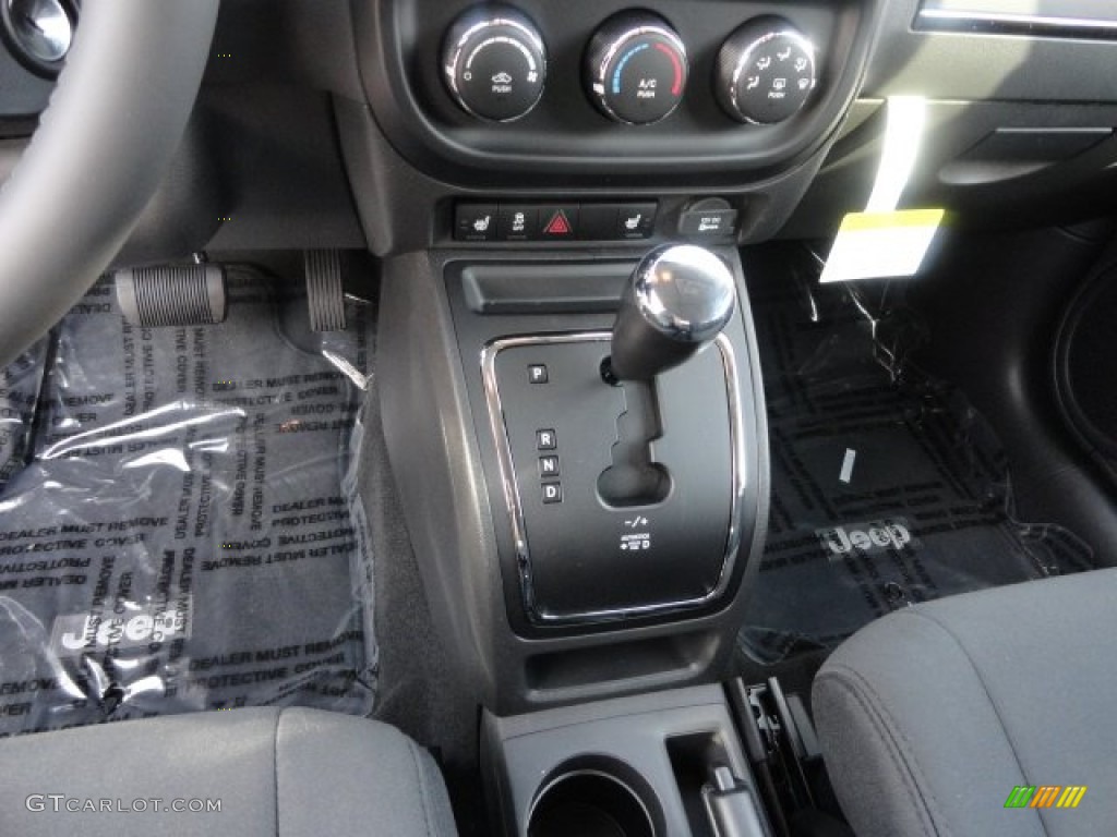 2012 Jeep Compass Latitude CVT II Automatic Transmission Photo #62444983