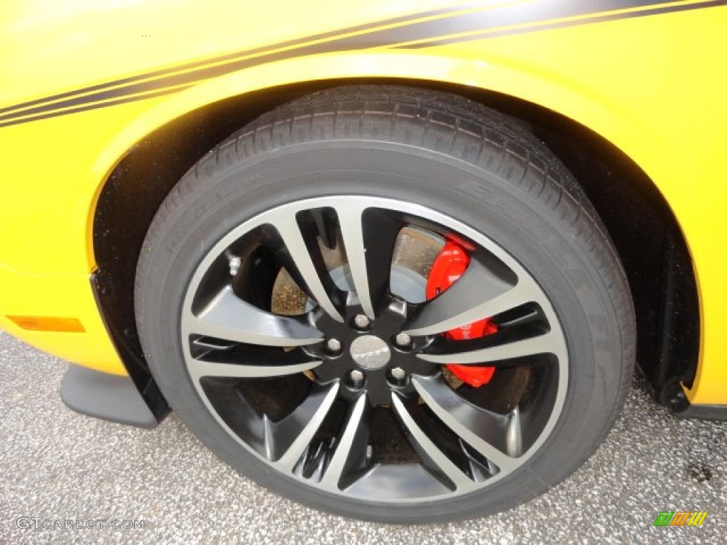 2012 Dodge Challenger SRT8 Yellow Jacket Wheel Photo #62445292