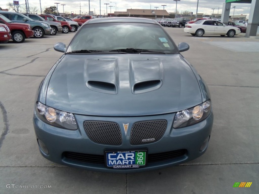 2006 GTO Coupe - Cyclone Gray Metallic / Black photo #2