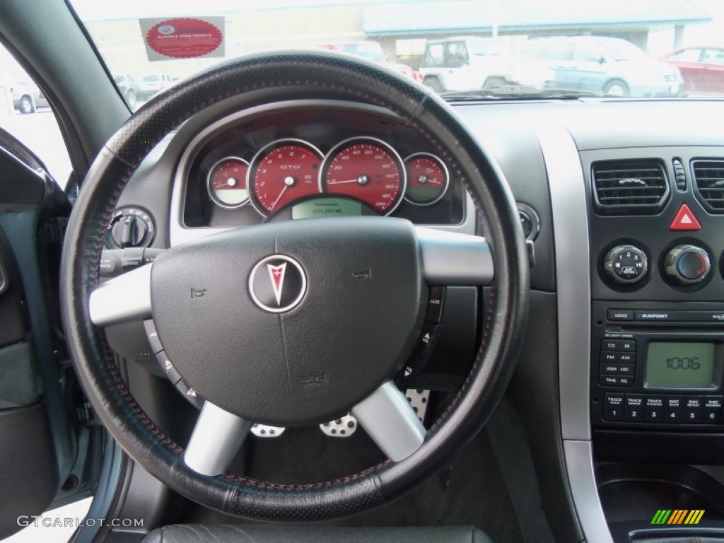 2006 Pontiac GTO Coupe Black Steering Wheel Photo #62448080