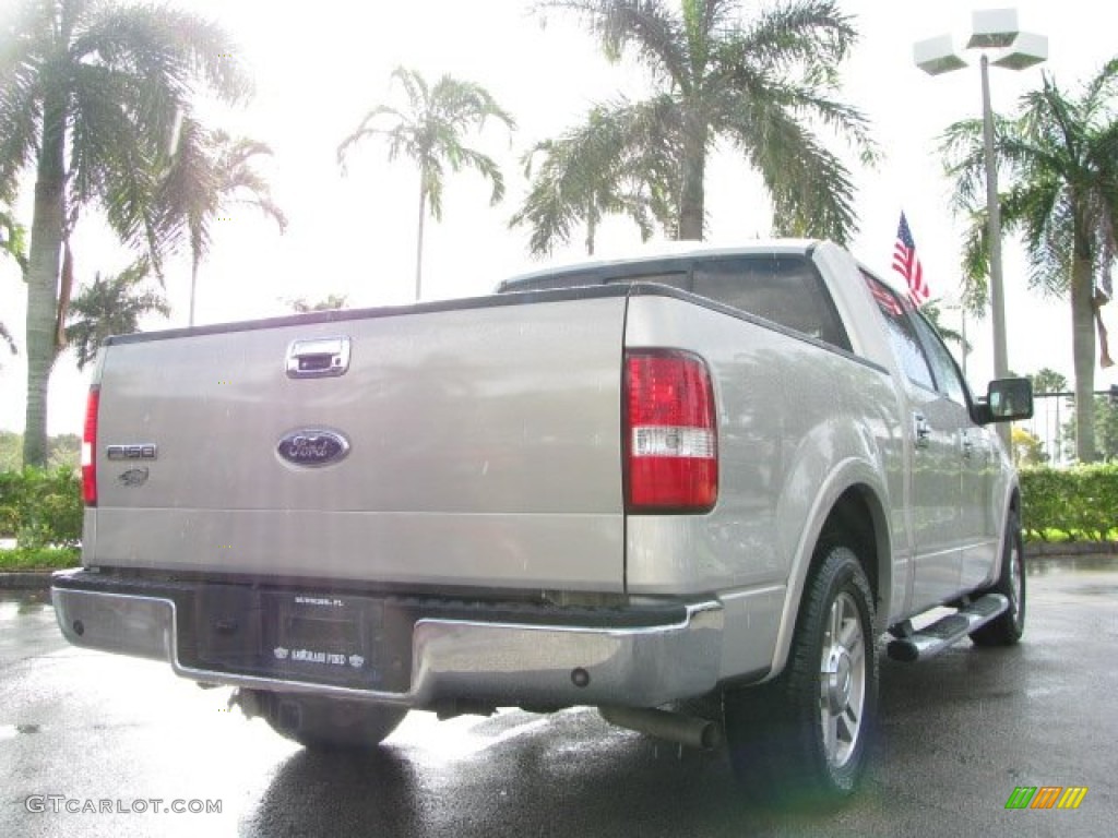 2006 F150 Lariat SuperCrew - Smokestone Metallic / Tan photo #6