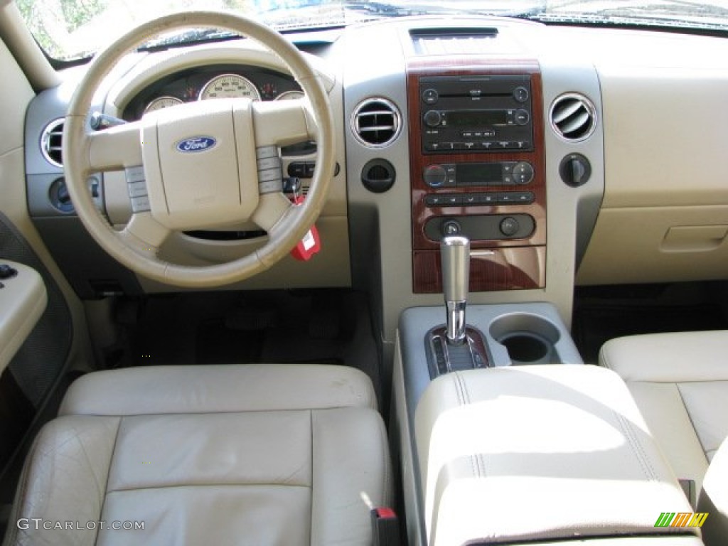 2006 F150 Lariat SuperCrew - Smokestone Metallic / Tan photo #23