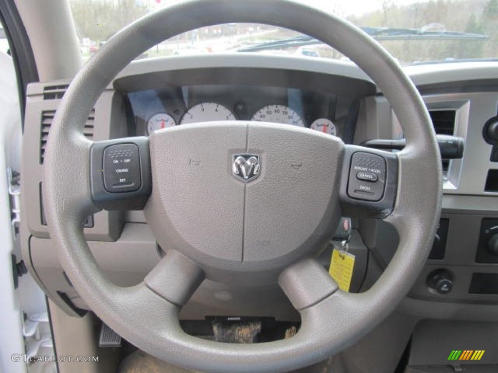 2008 Dodge Ram 1500 Big Horn Edition Quad Cab 4x4 Khaki Steering Wheel Photo #62450185