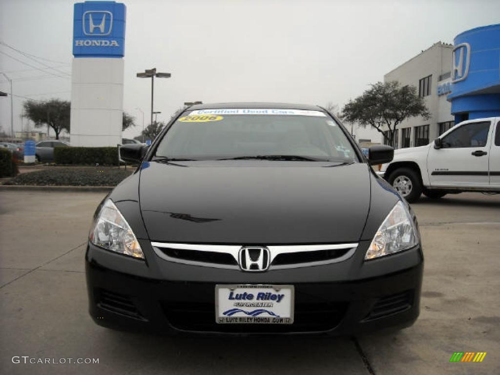 2006 Accord LX V6 Sedan - Nighthawk Black Pearl / Ivory photo #2
