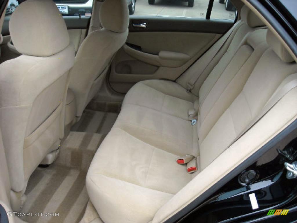 2006 Accord LX V6 Sedan - Nighthawk Black Pearl / Ivory photo #9
