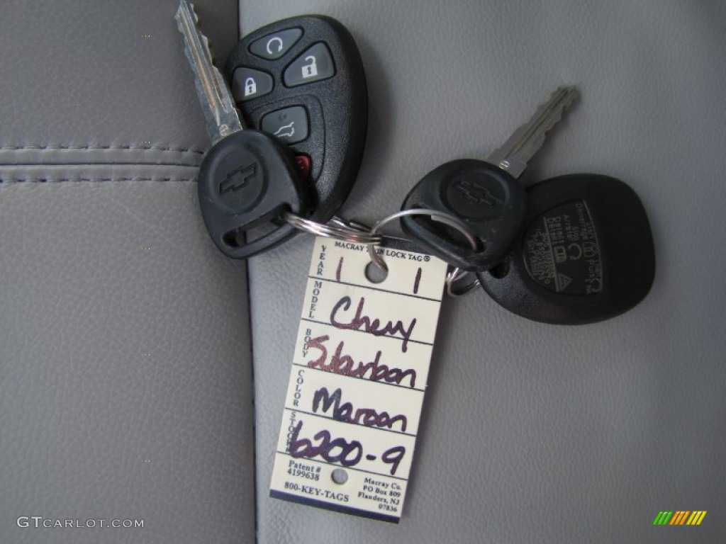 2011 Chevrolet Suburban LT 4x4 Keys Photo #62452780
