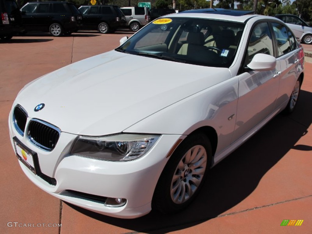 2009 3 Series 328i Sedan - Alpine White / Beige photo #1