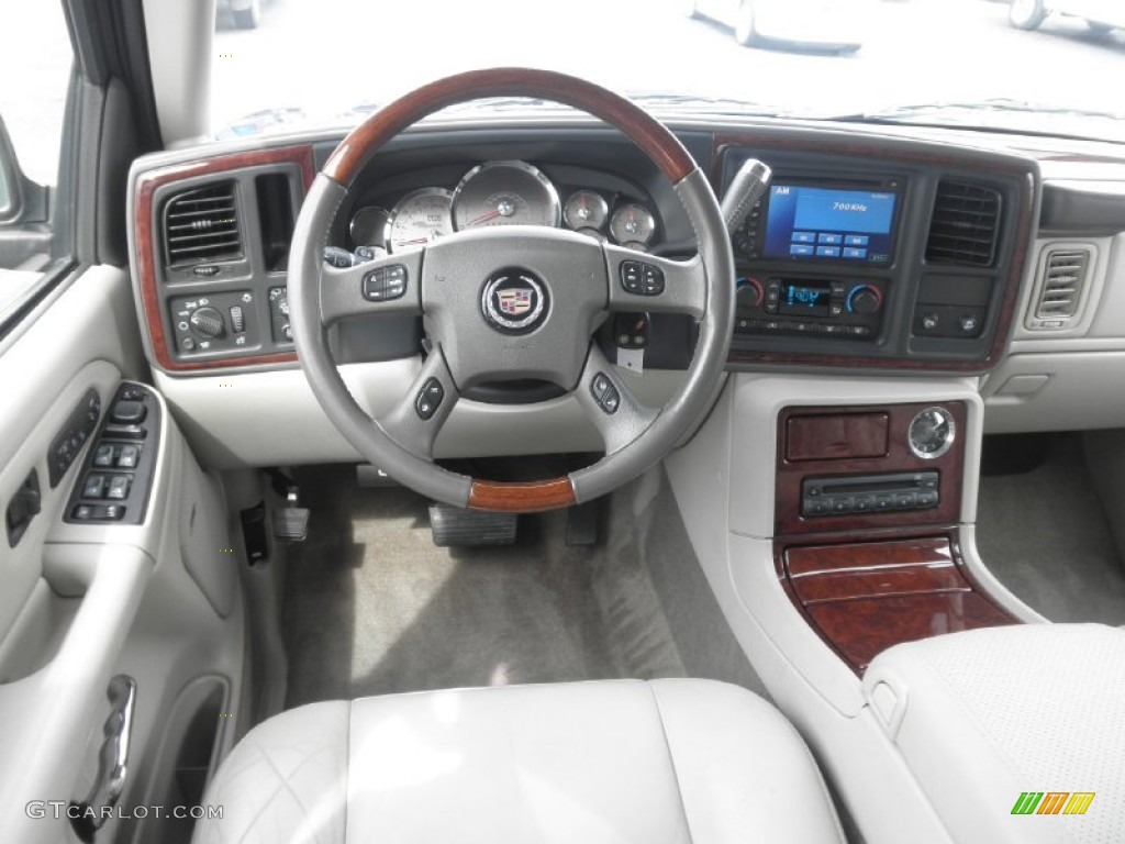 2006 Escalade AWD - Rip Tide Blue / Shale photo #15