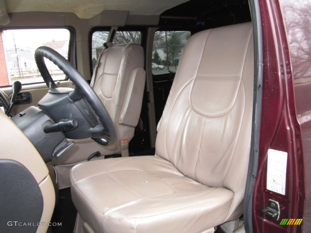 2003 Ram Van 1500 Cargo - Director Red Metallic / Sandstone photo #13