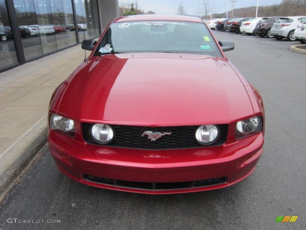 2006 Mustang GT Premium Coupe - Redfire Metallic / Dark Charcoal photo #7