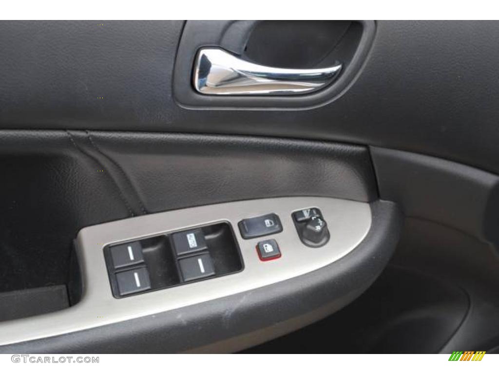 2006 Accord EX-L V6 Sedan - Alabaster Silver Metallic / Black photo #13