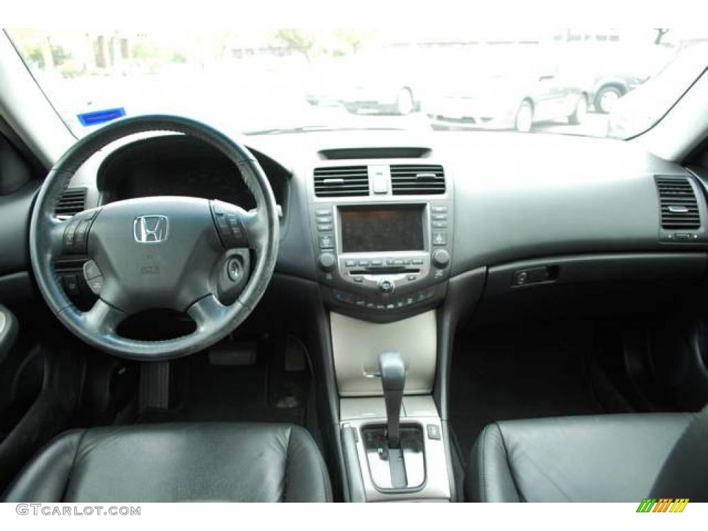 2006 Accord EX-L V6 Sedan - Alabaster Silver Metallic / Black photo #17